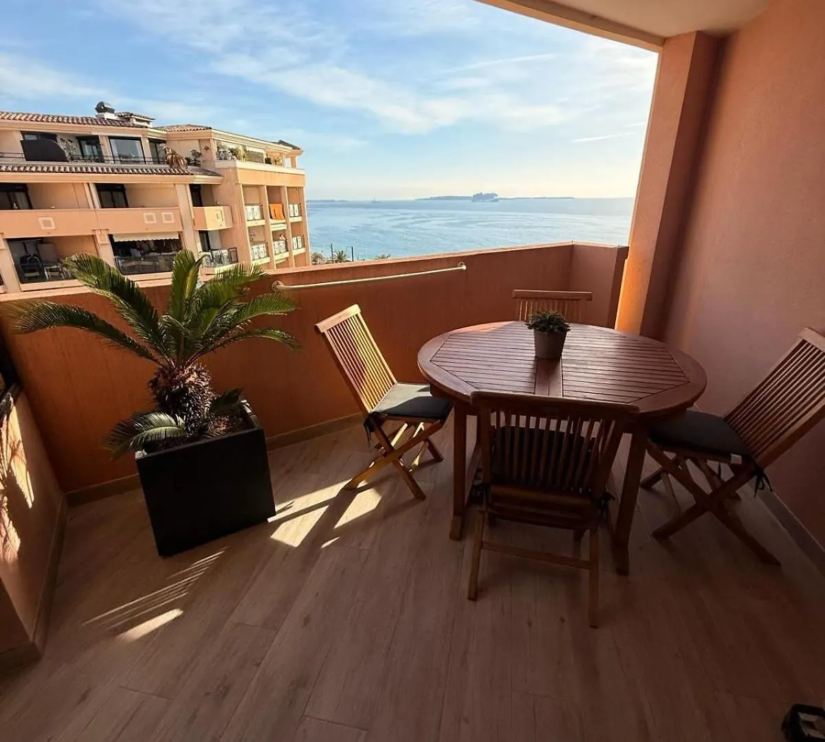 Magnifique Vue Mer Cannes Apartment